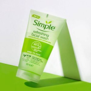 Simple Kind To Skin Refreshing Face Wash 150 ml